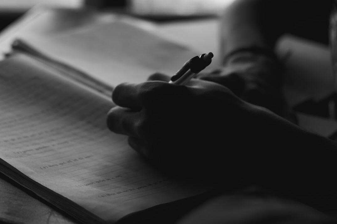 writer planning mystery plot